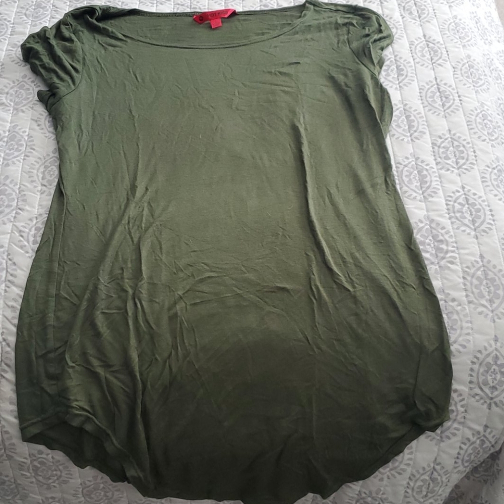 Clothes - Picture 2 of 2